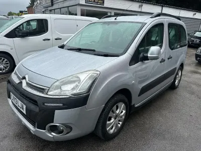 Used Citroën Berlingo XTR 90 HP (66 kW) 2013 Silver MPV
