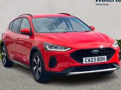 Used Ford Focus Active 123 HP (90 kW) 2023 Red Hatchback