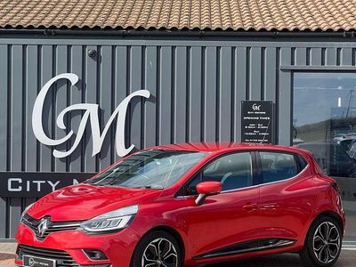 Used Renault Clio IV Signature 90 HP (66 kW) 2018 Red Hatchback
