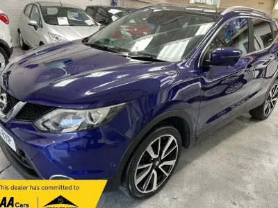 Used Nissan Qashqai Tekna 130 HP (95 kW) 2015 Blue SUV