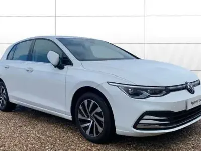 Used VW Golf VIII Style 204 HP (150 kW) 2023 White Hatchback