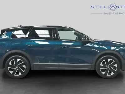 Used Vauxhall Grandland X GSe 134 HP (98 kW) 2025 Blue SUV