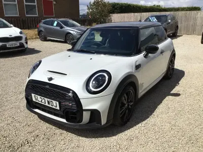 Used Mini Cooper S Hatch 2023 White Hatchback