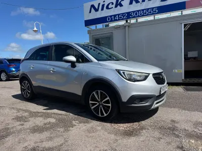 Used Vauxhall Crossland X Elite 81 HP (59 kW) 2018 Silver SUV