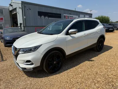 Used Nissan Qashqai N-Motion 140 HP (102 kW) 2019 White SUV