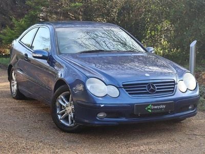 Used Mercedes C180 SE 2003 Blue Coupe