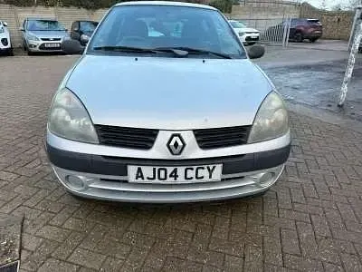 Used Renault Clio Authentique 2004 Silver Hatchback
