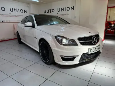 Käytetty Mercedes C63 AMG 451 HP (331 kW) 2014 Valkoinen Coupe - kaksiovinen
