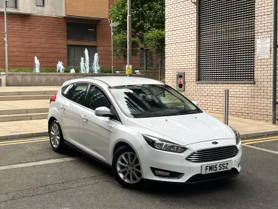Used Ford Focus Titanium 120 HP (88 kW) 2015 White Hatchback