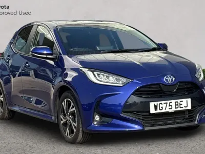 Used Toyota Yaris Design 116 HP (85 kW) 2025 Juniper blue Hatchback
