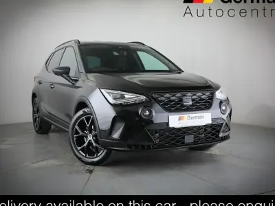 Begagnad Seat Arona FR 2023 Svart SUV