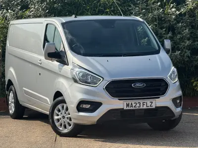 Used Ford Transit Custom Limited 130 HP (95 kW) 2023 Silver Van