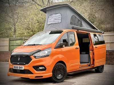 Usado Ford Transit Custom 130 HP (95 kW) 2018 Laranja Van