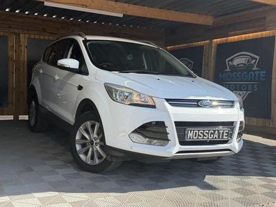 Used Ford Kuga Titanium 180 HP (132 kW) 2016 White SUV