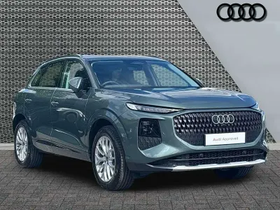 Nowe Audi Q3 Sport 150 KM (110 kW) 2026 Zielony SUV