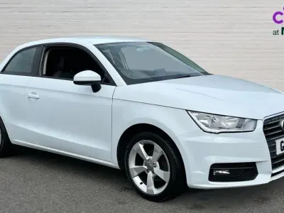 Used Audi A1 Sport 95 HP (69 kW) 2016 White Hatchback