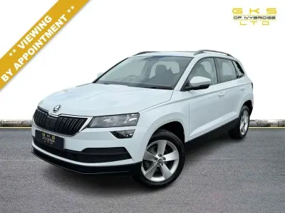 Used Skoda Karoq SE 150 HP (110 kW) 2019 White SUV