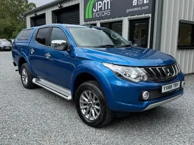 Used Mitsubishi L200 181 HP (133 kW) 2018 Blue Pickup