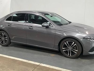 Mercedes A200