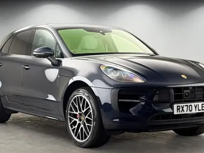 Used Porsche Macan 380 HP (279 kW) 2020 Blue SUV