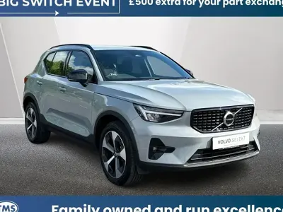 Nowe Volvo XC40 Plus 2025 Szary SUV