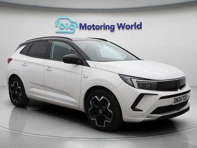 White Used 2024 Vauxhall Grandland X Ultimate SUV | £17,957 (Super price)
