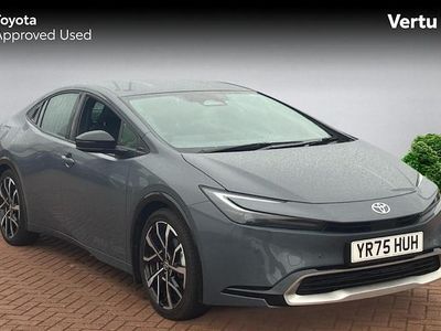 Used Toyota Prius 223 HP (164 kW) 2025 Grey Hatchback