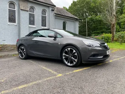 Used Vauxhall Cascada Elite 170 HP (125 kW) 2016 Grey Cabriolet