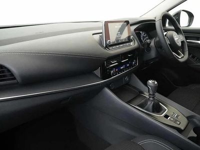 Used Nissan Qashqai Acenta Premium 138 HP (101 kW) 2023 Blue SUV