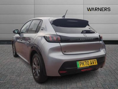 Peugeot e-208
