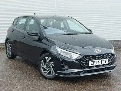 Used Hyundai i20 Advanced 100 HP (73 kW) 2024 Black Hatchback