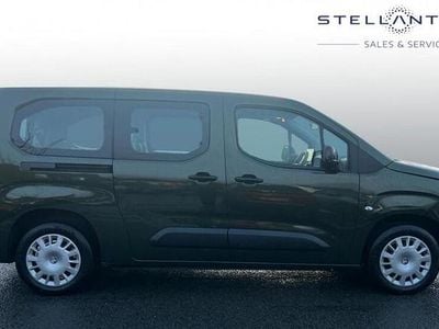 Green Used 2025 Vauxhall Combo Design Edition MPV | £19,328 (A bit pricey)