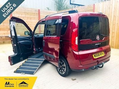 Used Fiat Doblò Lounge 2018 Red MPV