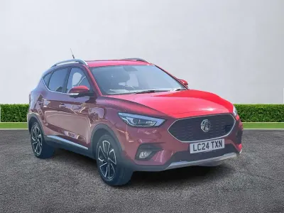 Used MG ZS Exclusive 106 HP (77 kW) 2024 Red SUV
