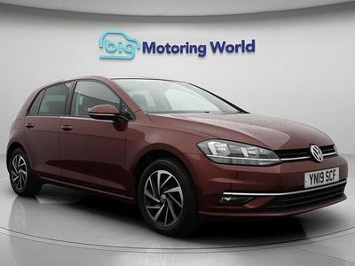 Used VW Golf VII Match 115 HP (84 kW) 2019 Red Hatchback