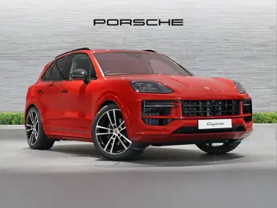 Used Porsche Cayenne Black Edition 348 HP (255 kW) 2026 Red SUV