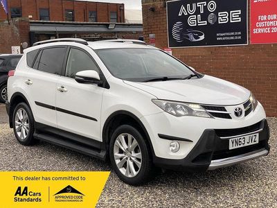 White Used 2013 Toyota RAV4 Estate | £5,990 (Fair price)