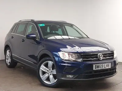 Używany VW Tiguan Match 150 KM (110 kW) 2020 Niebieski SUV