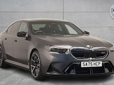 Used BMW M5 Comfort Edition 727 HP (534 kW) 2025 Grey Sedan