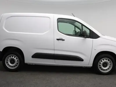 New Citroën e-Berlingo 101 HP (74 kW) 2026 White