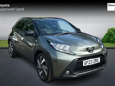 Used Toyota Aygo X 72 HP (52 kW) 2023 Green SUV
