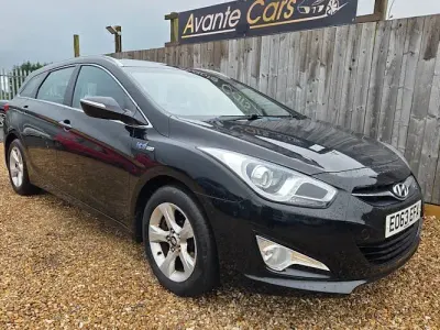 Used Hyundai i40 Active 116 HP (85 kW) 2013 Black Estate