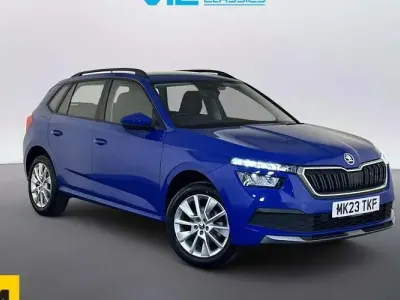 Käytetty Skoda Kamiq SE 95 HP (69 kW) 2023 Sininen Katumaasturi