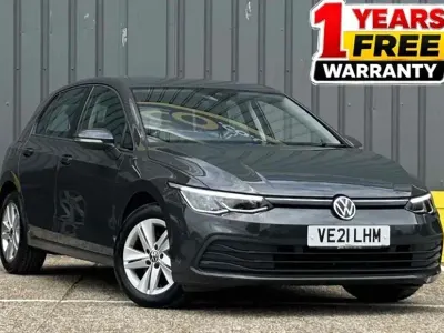 Używany VW Golf VII Life 150 KM (110 kW) 2021 Hatchback