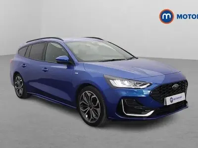 Begagnad Ford Focus ST-Line 125 HK (91 kW) 2022 Blå Kombi