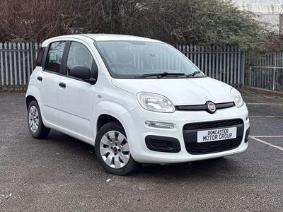 White Used 2015 Fiat Panda Pop Hatchback | £3,995 (Fair price)