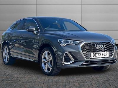 Używany Audi Q3 S-Line 190 KM (139 kW) 2023 Szary SUV
