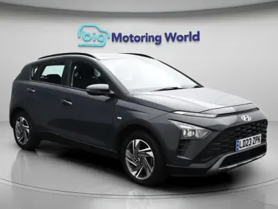 Używany Hyundai Bayon SE 100 KM (73 kW) 2023 Szary SUV