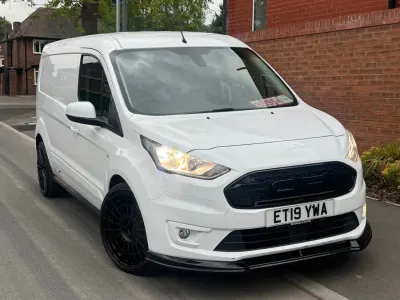 Second-hand Ford Transit Connect Limited 120 CP (88 kW) 2019 Alb Monovolum