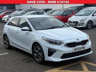 Used Kia Ceed 158 HP (116 kW) 2021 White Hatchback